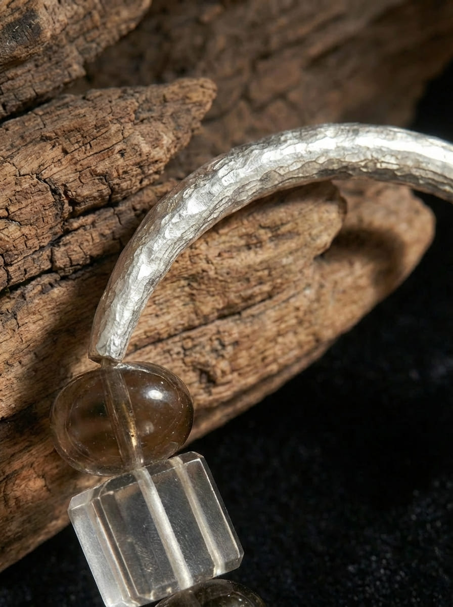 「Plain Shadow」Smoky Quartz & White Crystal Bracelet