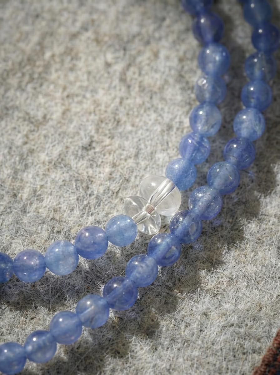 「Eastern Dawn」 Kyanite Bracelet