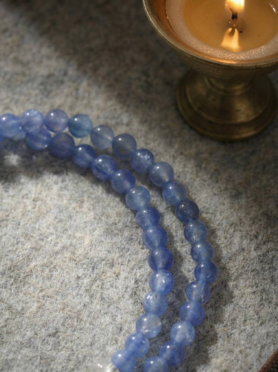 「Eastern Dawn」 Kyanite Bracelet