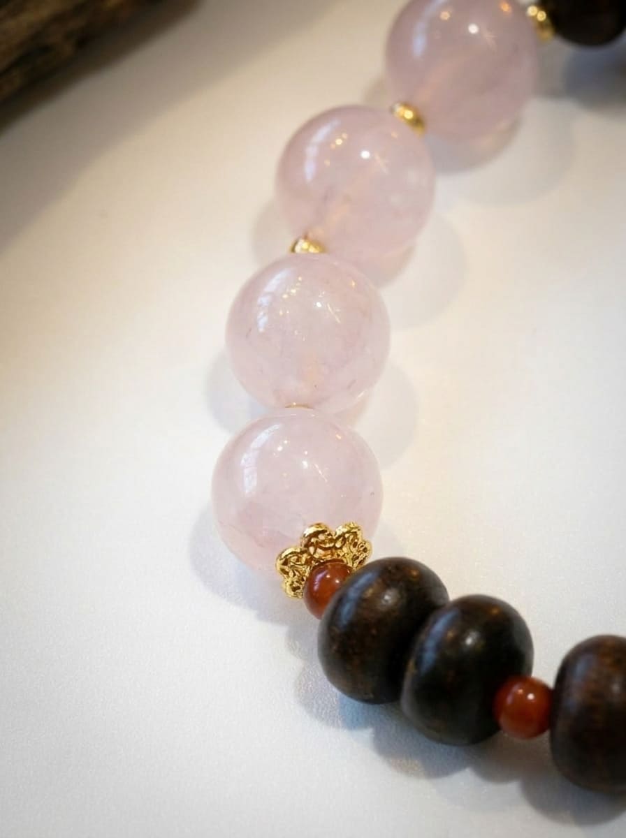 「Peach Wood Brings Luck」Pink Crystal & Agarwood Bracelet