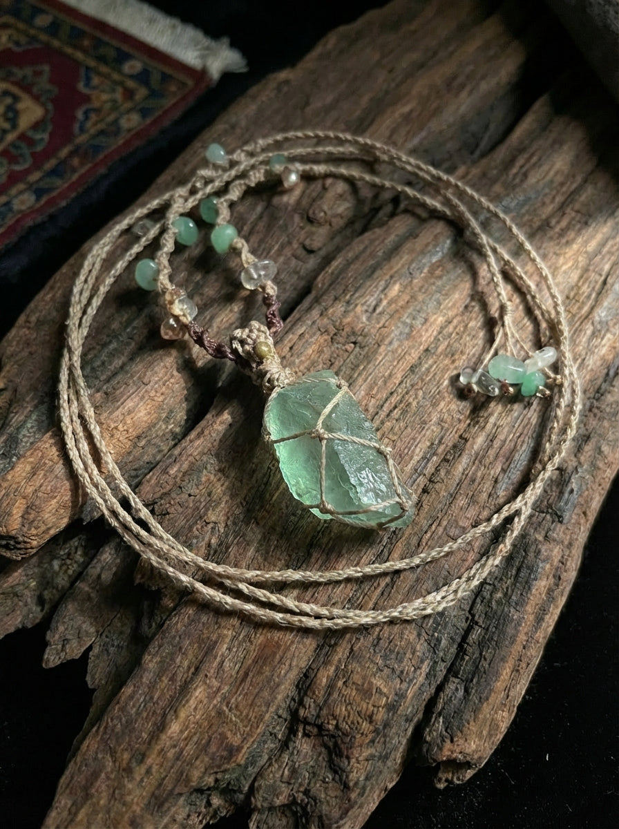 Original Natural Green Crystal Pendant Necklace | High-End Niche Retro Ethnic Style Versatile Hand-Braided Rope