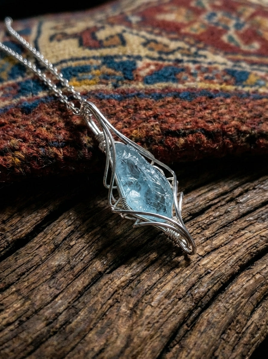 Hand-Wound Natural Aquamarine Raw Stone Pendant | Free-Form Crystal Ore Clavicle Necklace