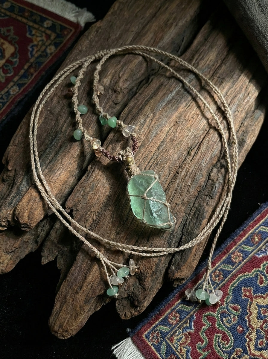 Original Natural Green Crystal Pendant Necklace | High-End Niche Retro Ethnic Style Versatile Hand-Braided Rope