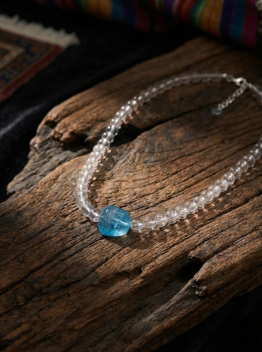 「Summer」 Natural White Crystal Beaded Aquamarine Necklace