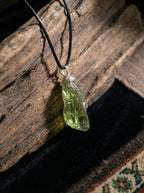 「Clear Breeze」 Natural Free-Form Green Crystal