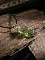 「Clear Breeze」 Natural Free-Form Green Crystal