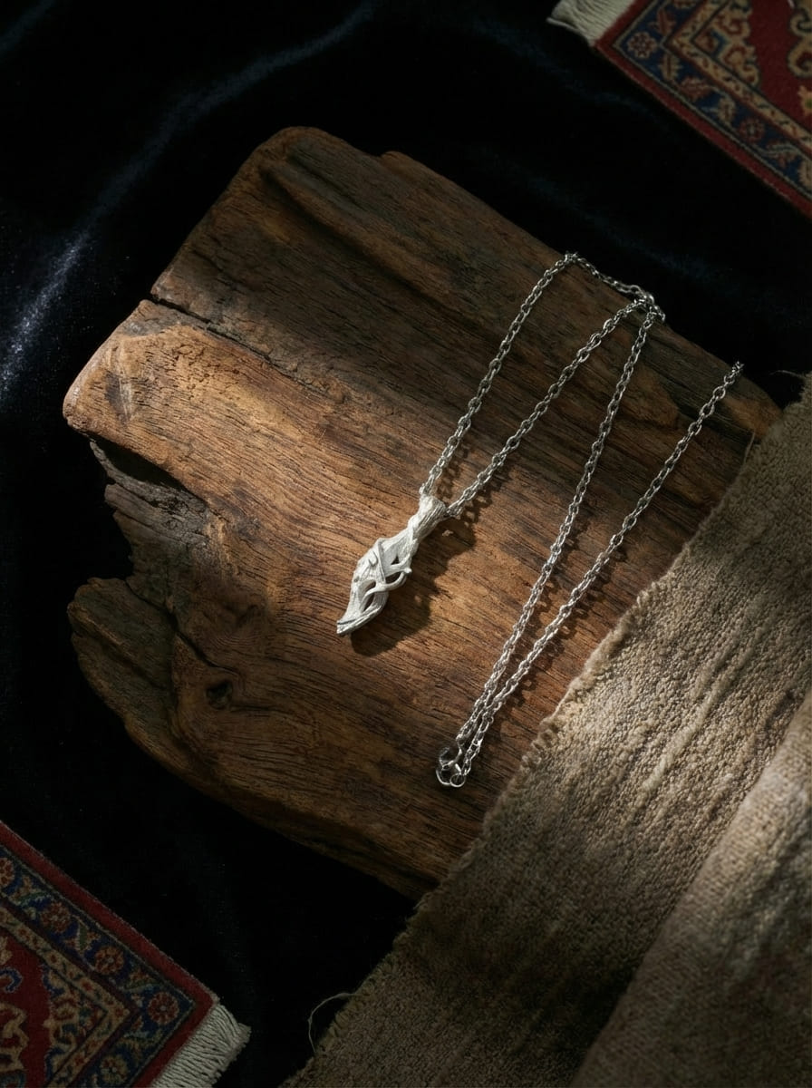 「Withered Wood Blossoms Again」 Sterling Silver Pendant Necklace Niche Design