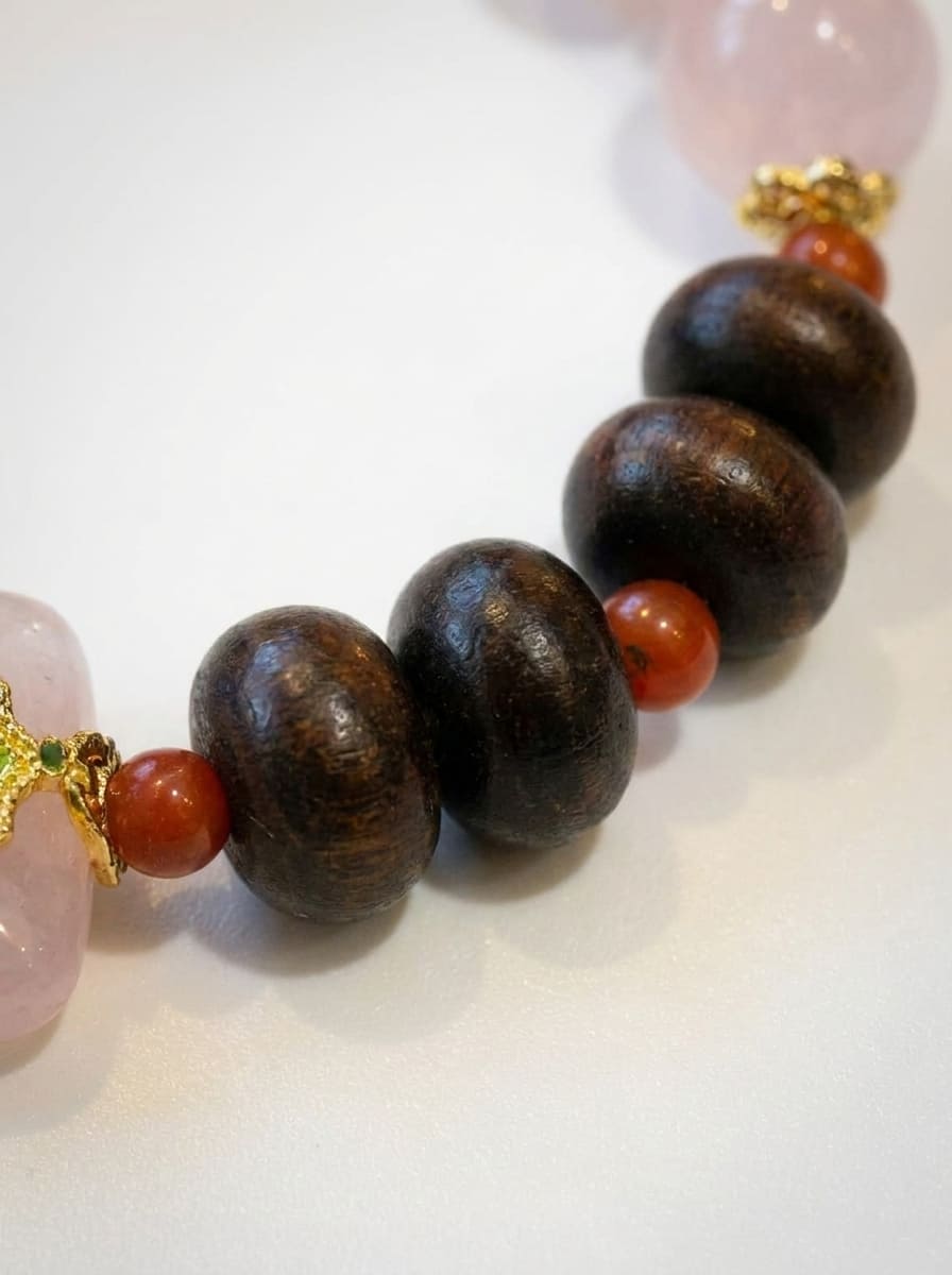 「Peach Wood Brings Luck」Pink Crystal & Agarwood Bracelet