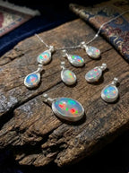 Niche Healing Clavicle Necklace | Colorful Sugar Bean Series White Opal Hand-Wound Sterling Silver Pendant Necklace