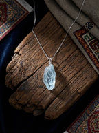 Original Irregular Aquamarine Clavicle Necklace | S925 Sterling Silver Niche High-End Unisex Necklace