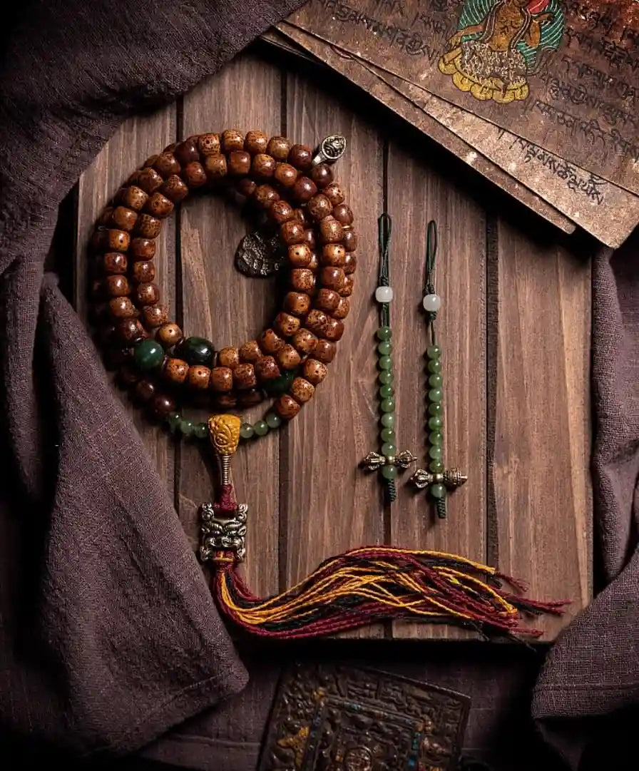 Patinated Moon & Star Bodhi Vintage Tibetan Mala