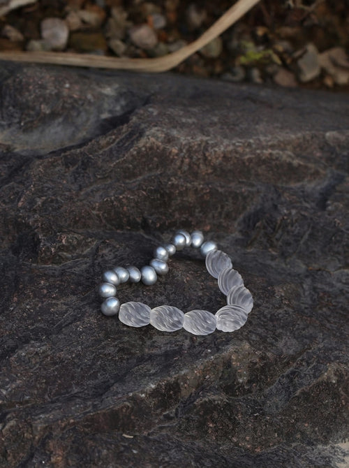 Moon Zen Heart · Grey Pearl & Clear Crystal Bracelet