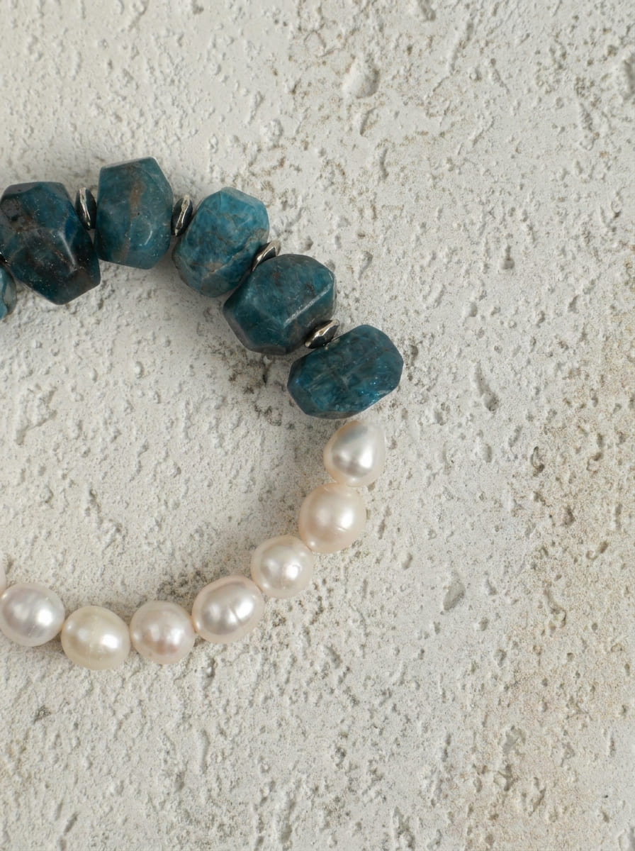 Night Ripple Zen Heart · Blue Apatite & Freshwater Pearl Bracelet