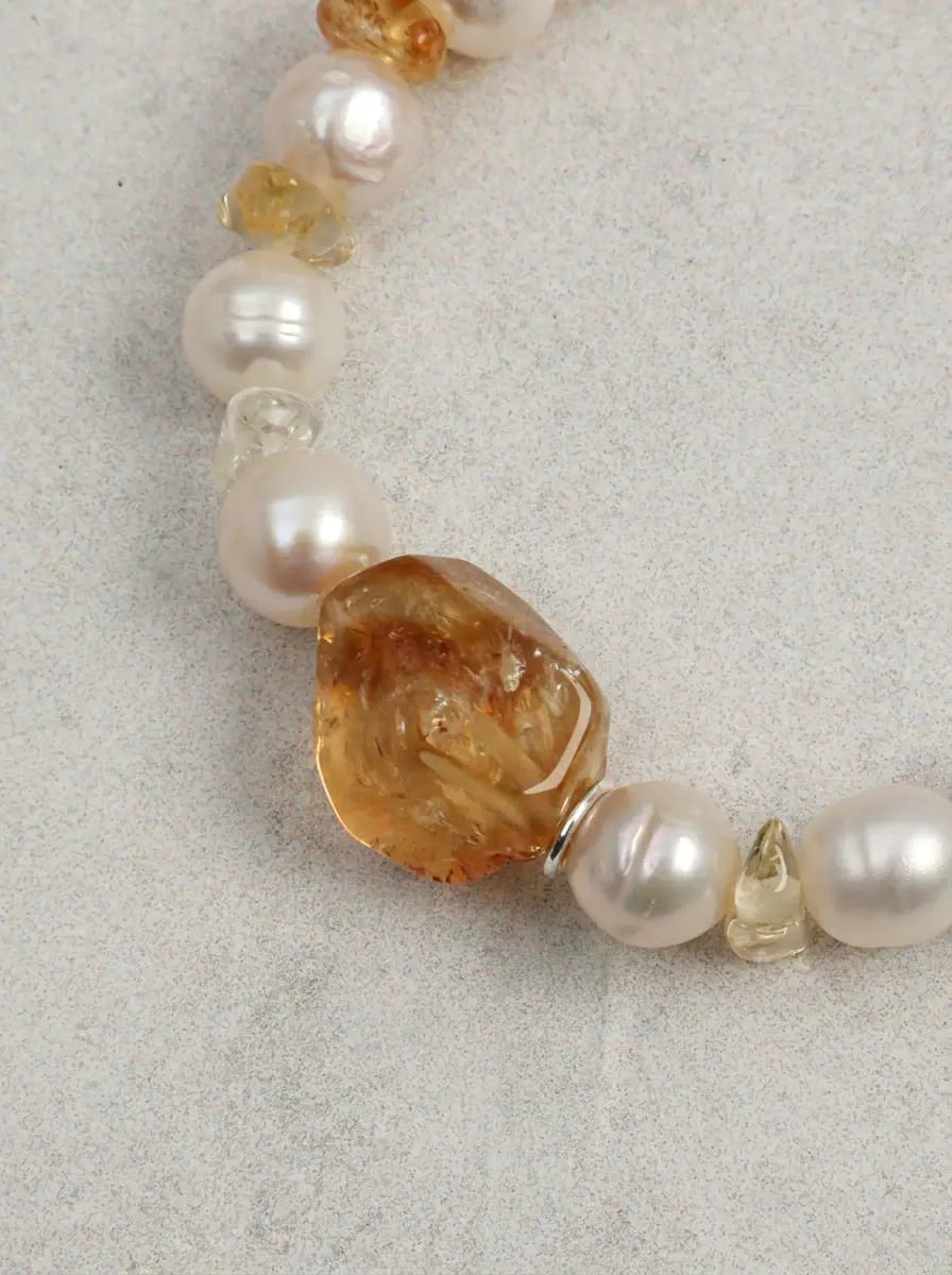「Amber Light Detachment」Pearl & Citrine Bracelet