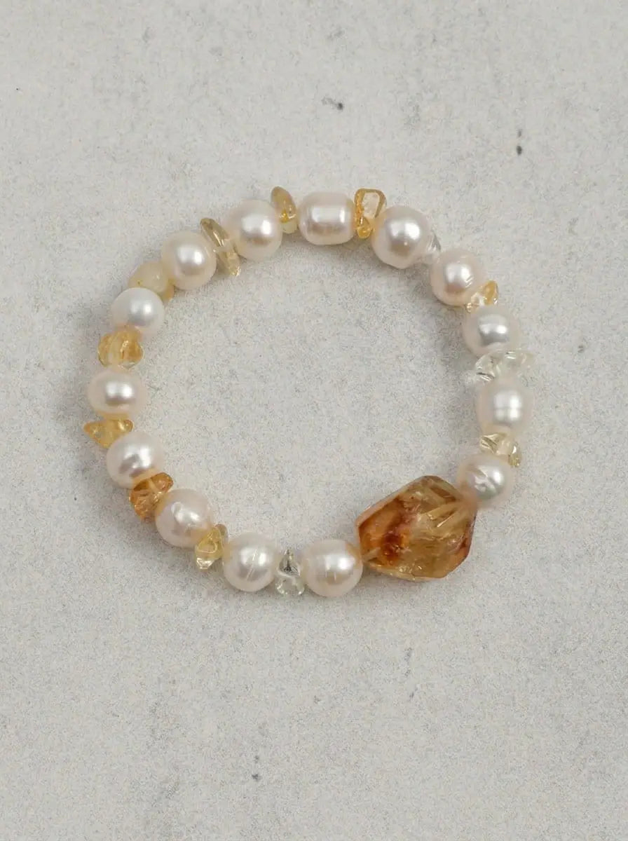 「Amber Light Detachment」Pearl & Citrine Bracelet