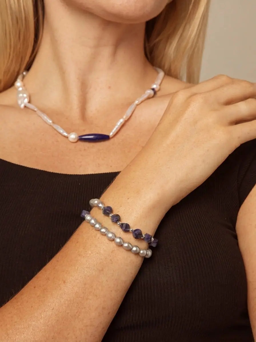 「Serene Blue Soft Grey」Grey Pearl & Sodalite Bracelet