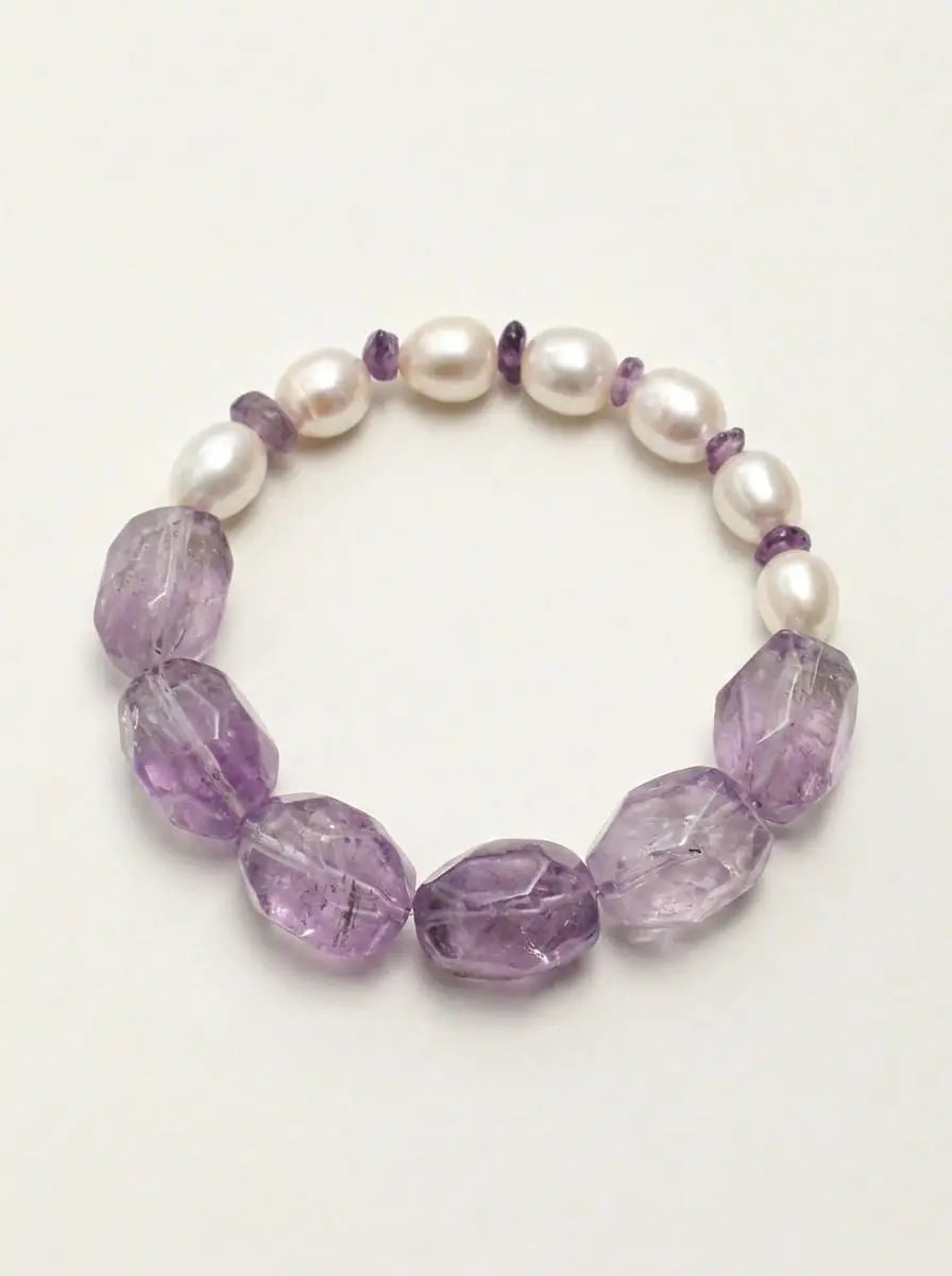 Cloud Violet Zen Heart · Amethyst & Freshwater Pearl Bracelet