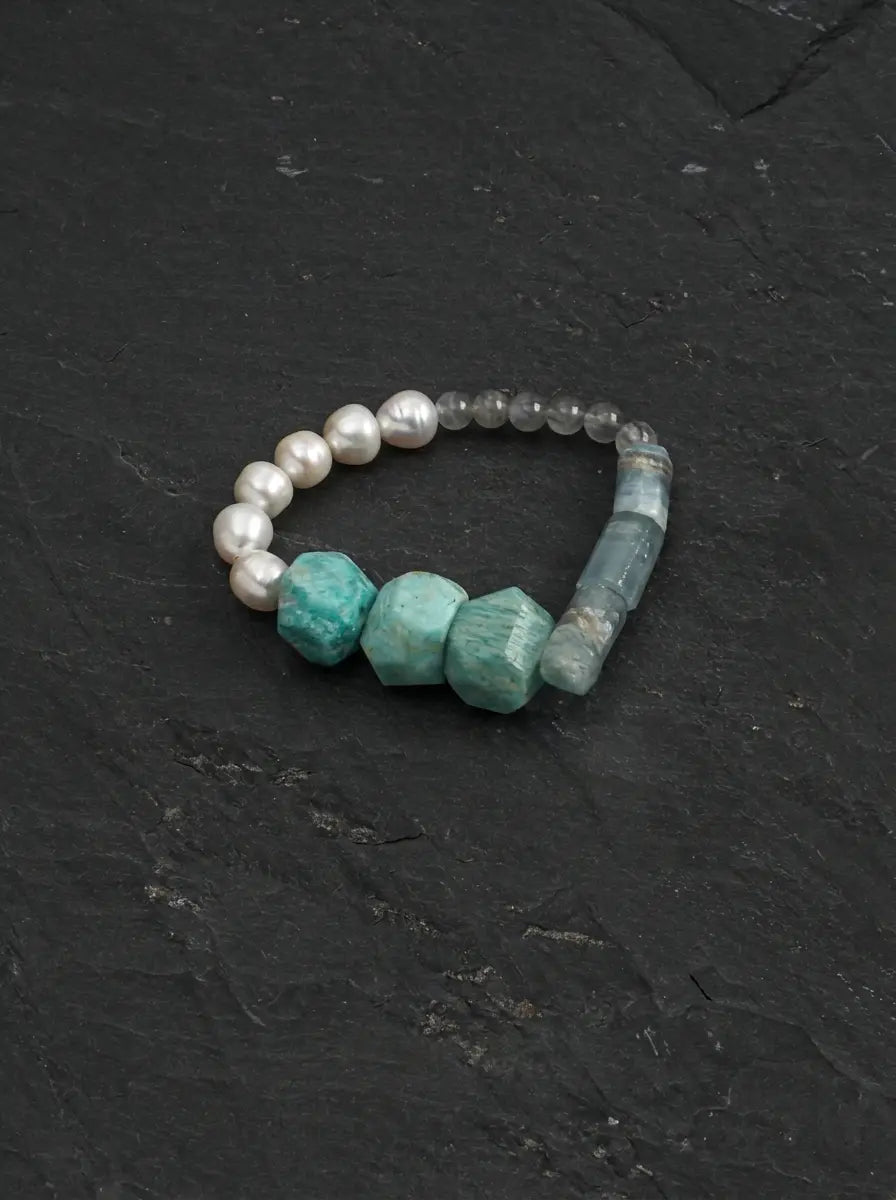 「Azure Zen Heart」 Amazonite, Lazulite & Pearl Bracelet