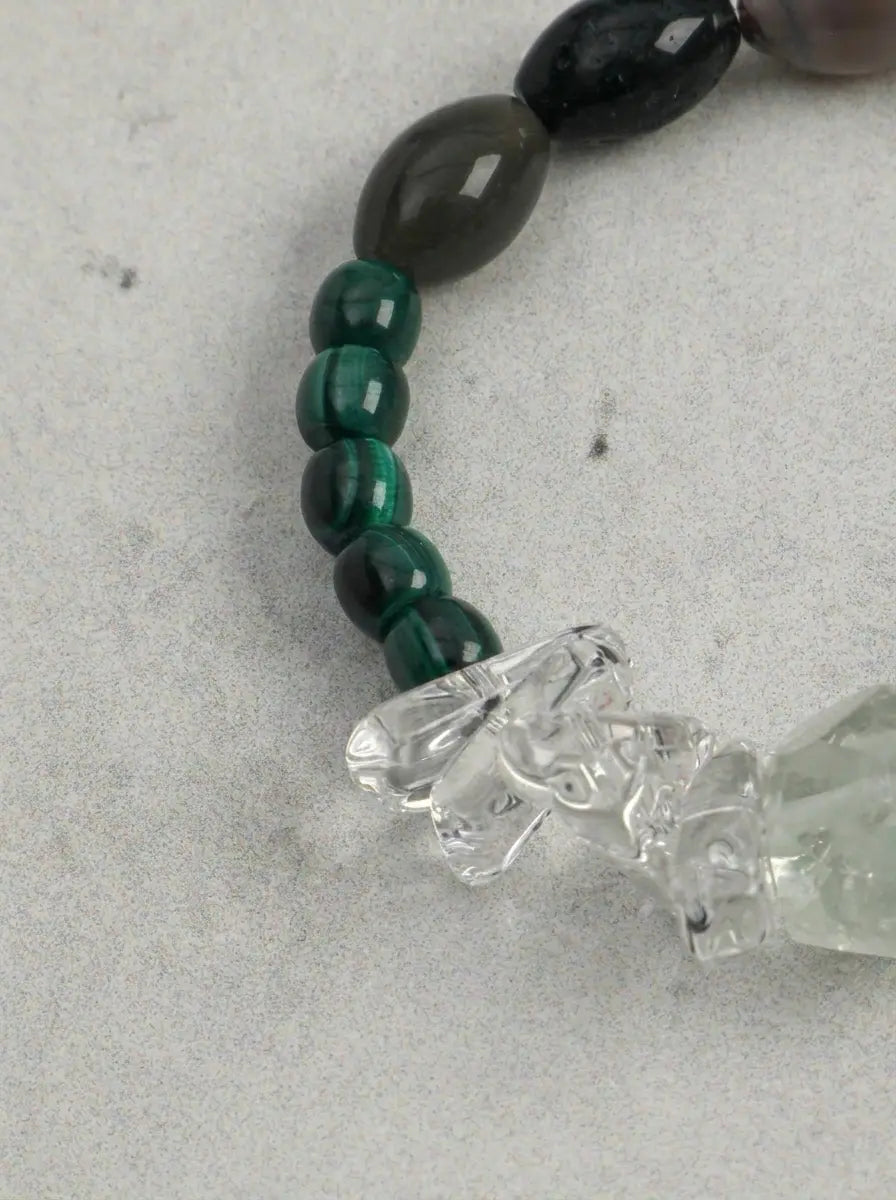 「Verdant Boundary」 Green Crystal & Agate Bracelet