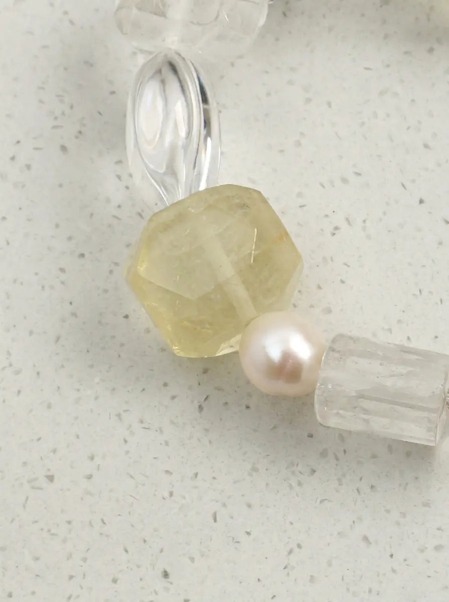 「Sunlit Radiance 」 Clear Crystal & Pearl Bracelet