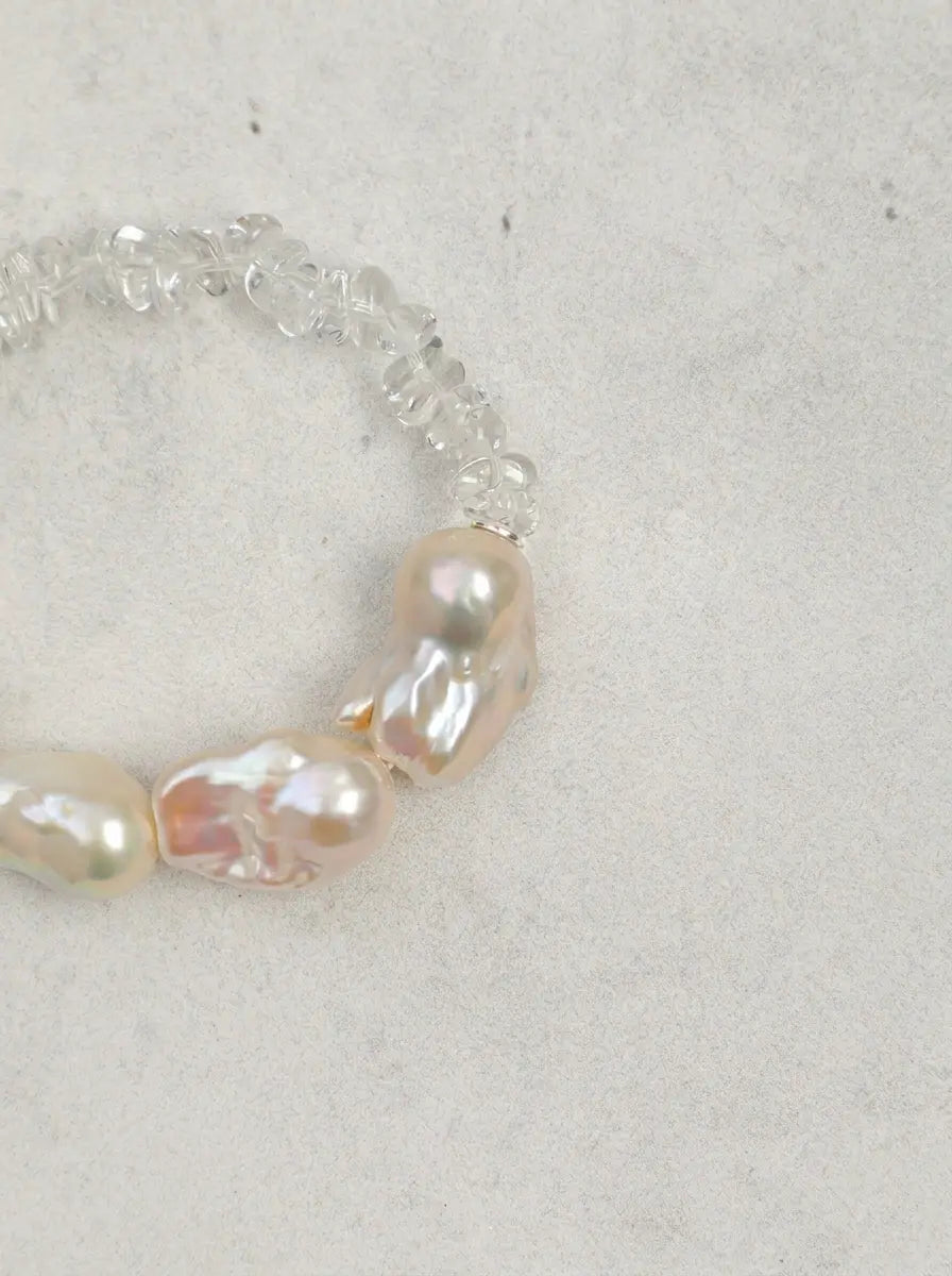 「Frosted Pearl」 Clear Crystal & Baroque Pearl Bracelet
