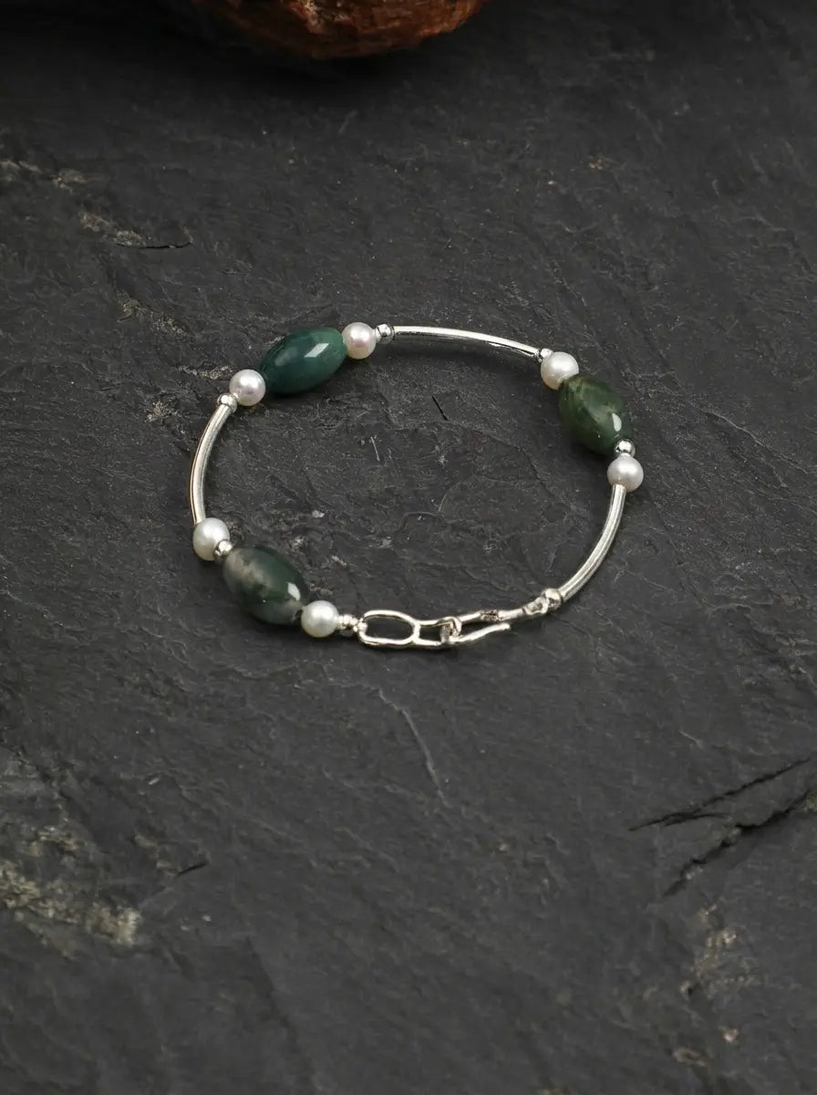 「Forest Isle」 Moss Agate & Pearl Bracelet
