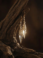 「Vintage Classic」Designer-Style White Crystal Earrings