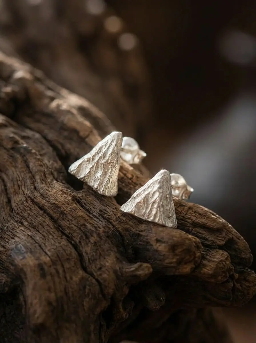 「Kailash」Tibetan Holy Mountain Silver Earrings