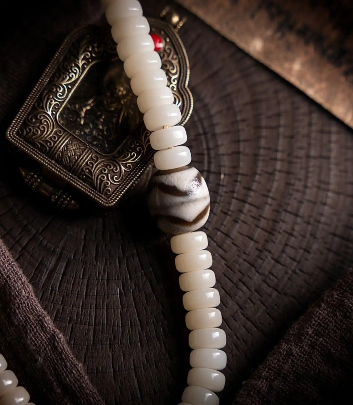 "Pure Mind" White Bodhi Root & Dzi Bead Mala Bracelet Necklace