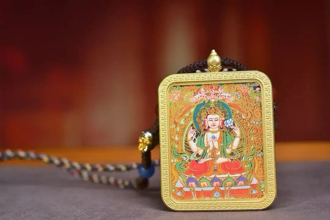 「Four-Armed Avalokiteshvara」 Two-Eye Dzi Thangka Gau Necklace
