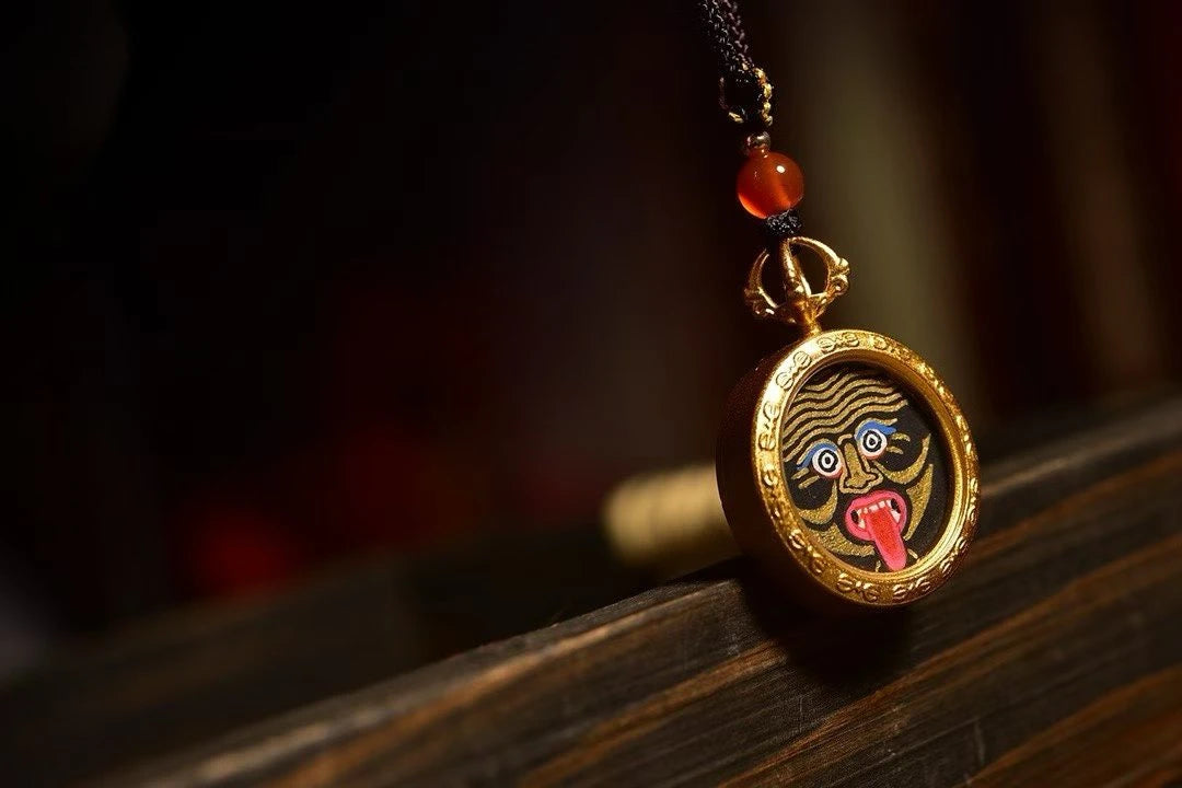 「Zaji Lhamo」 Circular Gau Thangka Necklace