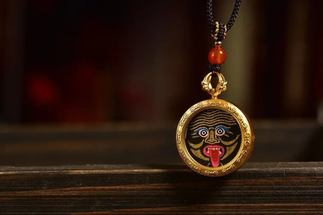 「Zaji Lhamo」 Circular Gau Thangka Necklace