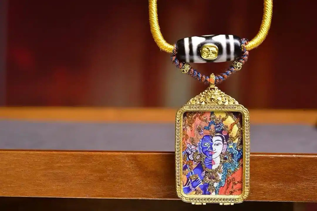 「Dual-Faced Dharmapala」 Thangka Gau Necklace