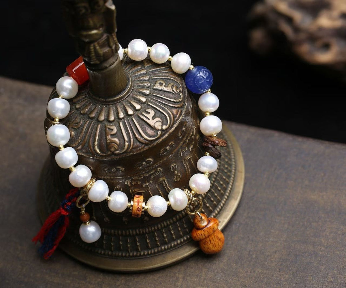 Lotus Treasury Pearl Bracelet